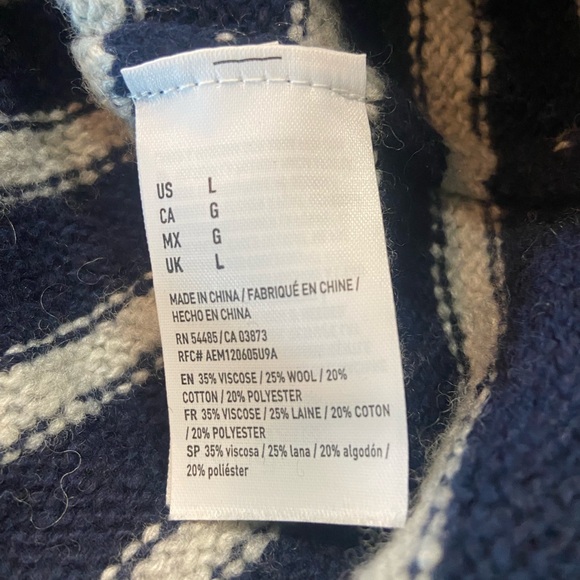 American Eagle Outfitters Classic Fit Blue and White Half Zip Sweater Size Large - Picture 3 of 4